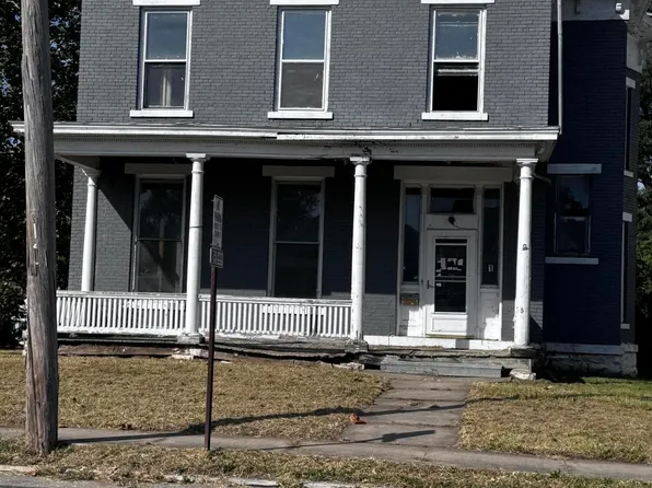 537 Summer St, Burlington, IA 52601