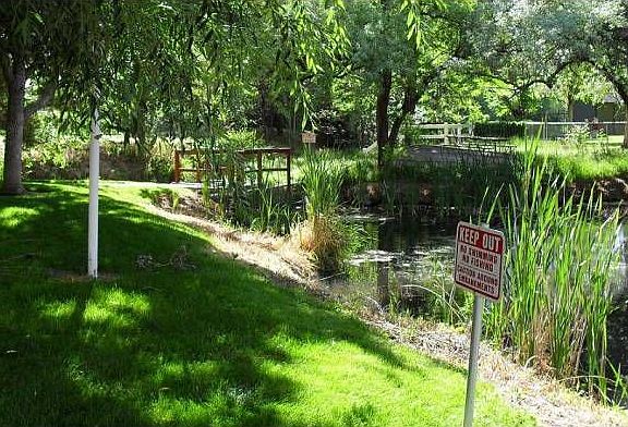 Green belt trail access