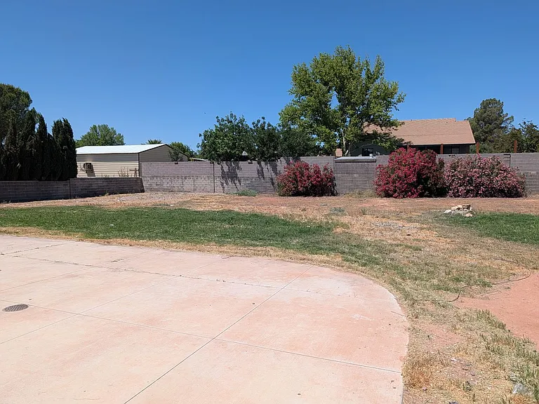 436 Belmont Dr — Photo 24