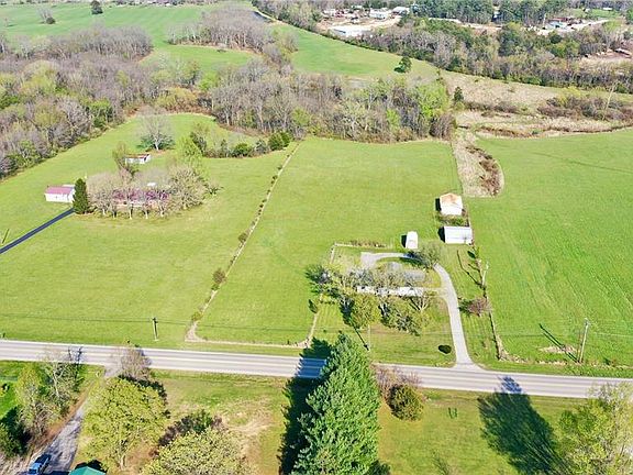 2nd image of 640 Highway 68