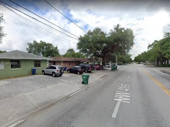 2151 NW 41st St, Miami, FL 33142