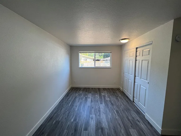 3648 SE 108th Ave — Photo 11