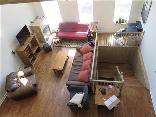 2nd image of 1426 W Walton St #3FFF
