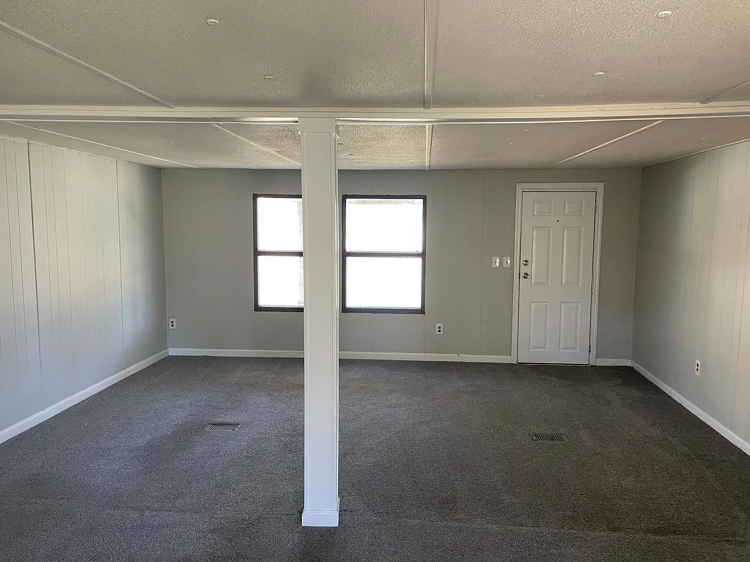 3 bed, 1344 sqft, $1,600 — Photo 3