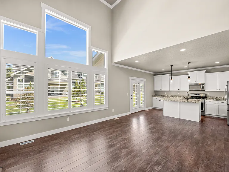 771 E Newfield Dr — Photo 10