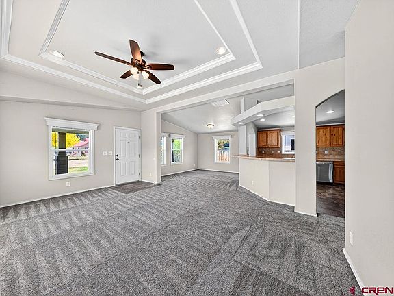5th image of 125 E Menefee Street