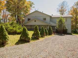 128 Lake In The Clouds Rd, Canadensis, PA 18325
