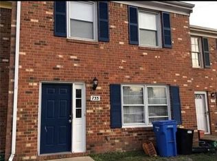 733 Wickford Dr, Chesapeake, VA 23320