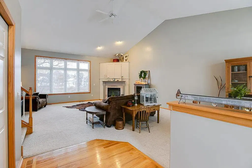 2121 128th Ln NE — Photo 3