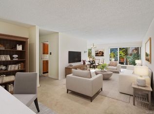 1149 Rockland Ave #108, Victoria, BC