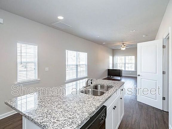 4th image of 757 Tarvin Cir Unit 757