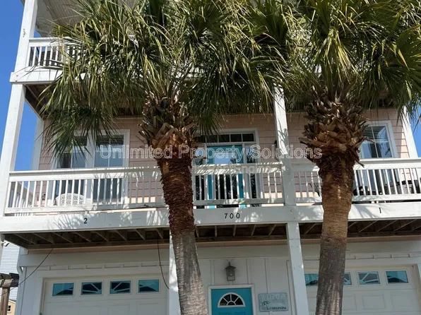 700 Ocean Blvd #1, Carolina Beach, NC 28428