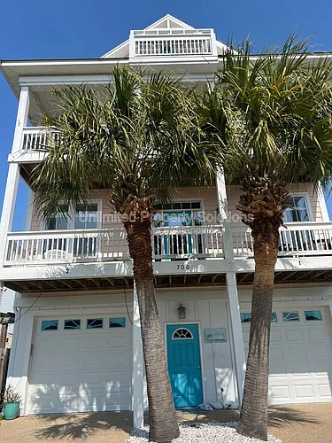 700 Ocean Blvd #1 Photo 1