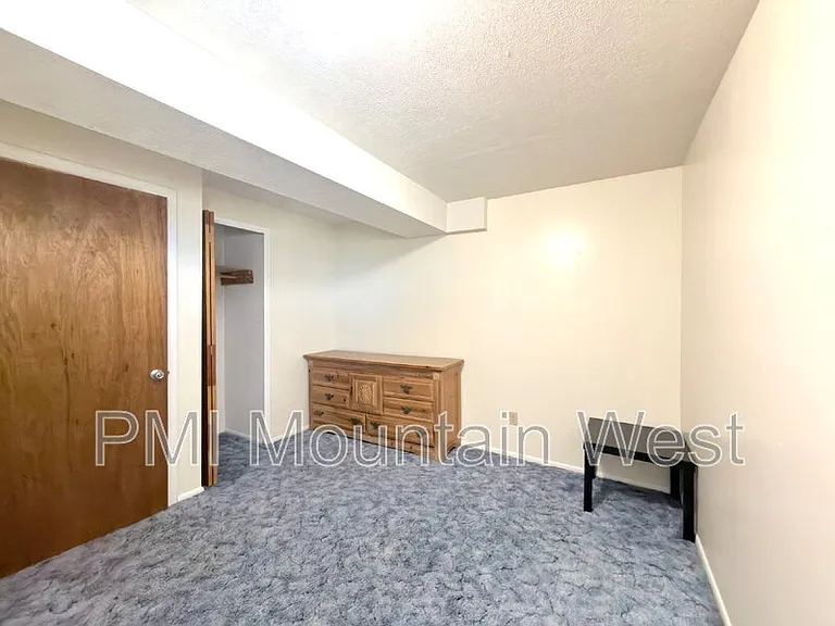 1020 E 1275 N — Photo 22