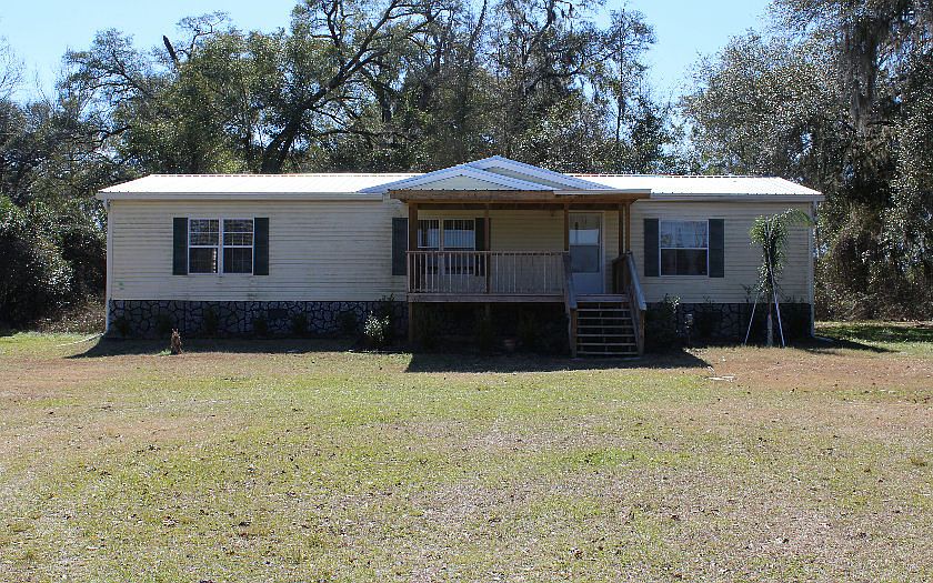 1st image of 947 SW Ichetucknee Ave