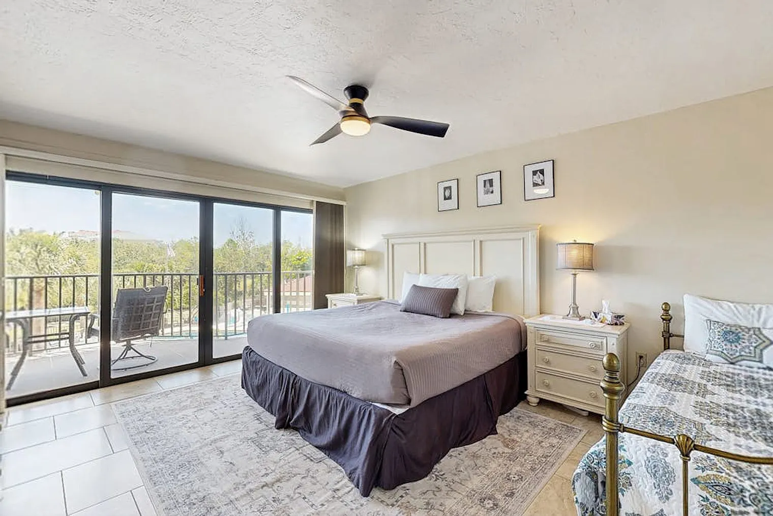2 bed, 2.0 bath, 1496 sqft, $3,537 — Photo 3