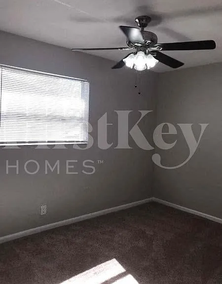 1211 N 74th Way — Photo 22
