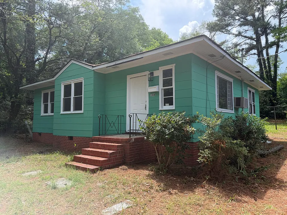 166 Buckingham Ave