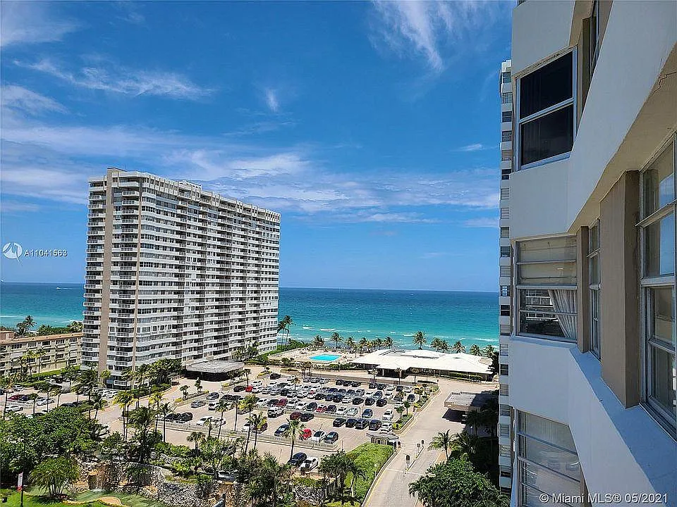 1985 S Ocean Dr #11M