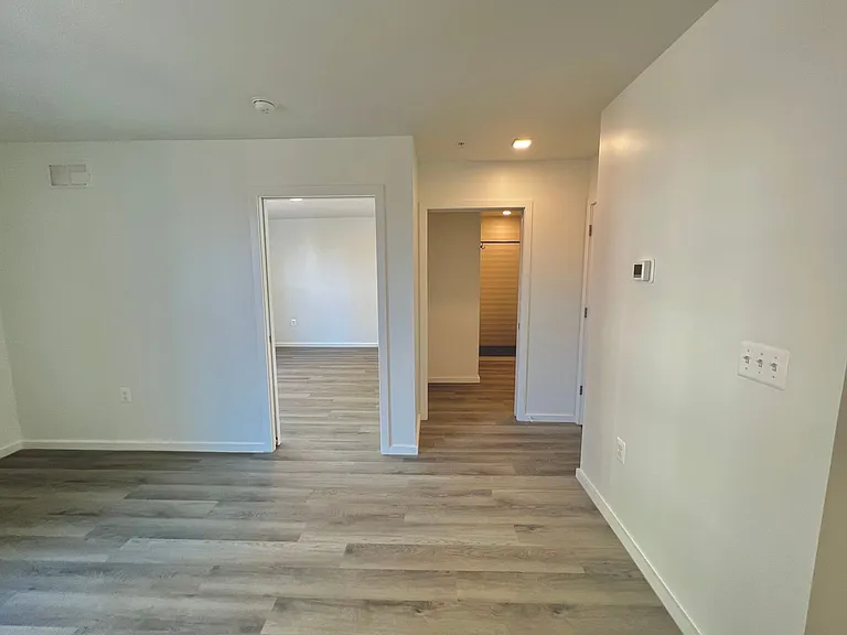 725 W Pratt St. — Photo 131