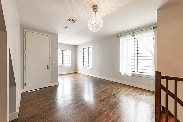 Rented by 1444 Bedford LLC | media 21