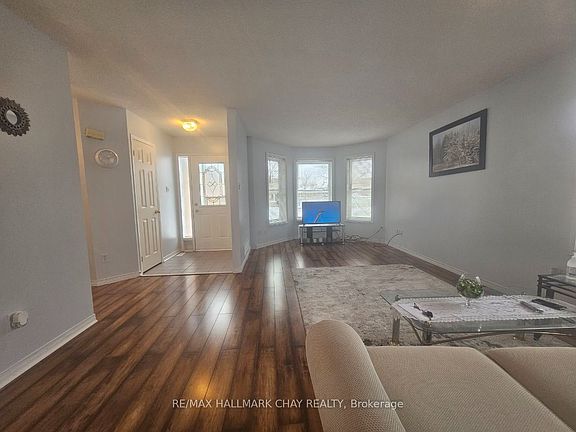 5th image of 23 Morton Cres