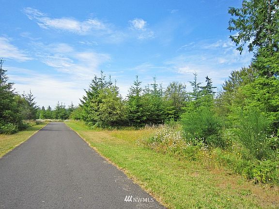 5th image of 6831 50th Lane NW