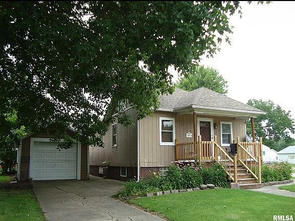 2nd image of 685 E 3rd St
