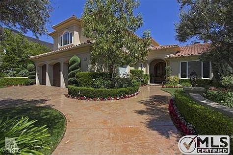 1st image of 3965 Cresthaven Dr