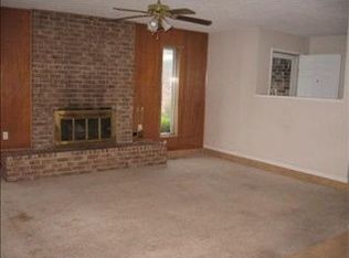 401 Amity Ln, El Reno, OK 73036