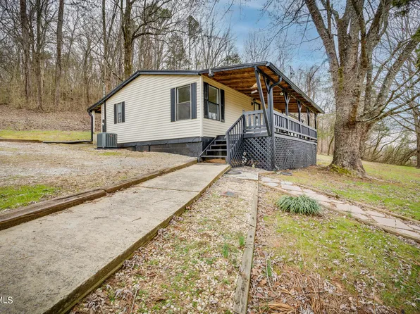 1395 Midway Rd, Midway, TN 37809