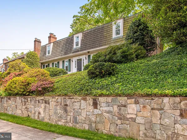 6217 29th St NW, Washington, DC 20015