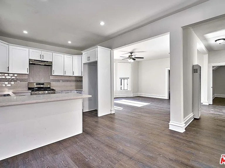 826 S Park View St #3 — Photo 19