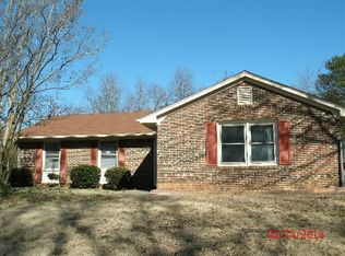 317 Boling Rd, Taylors, SC 29687