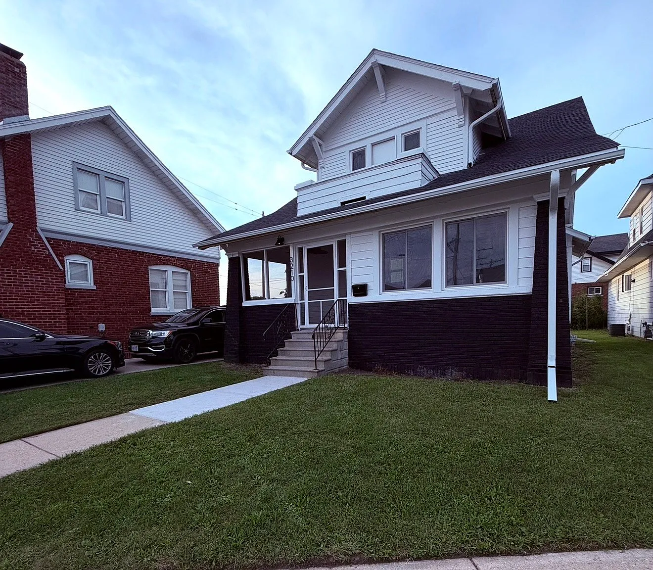 3BR/1.5BA Home in Kenosha | Available 9/28 | $2400/mo — Photo 1