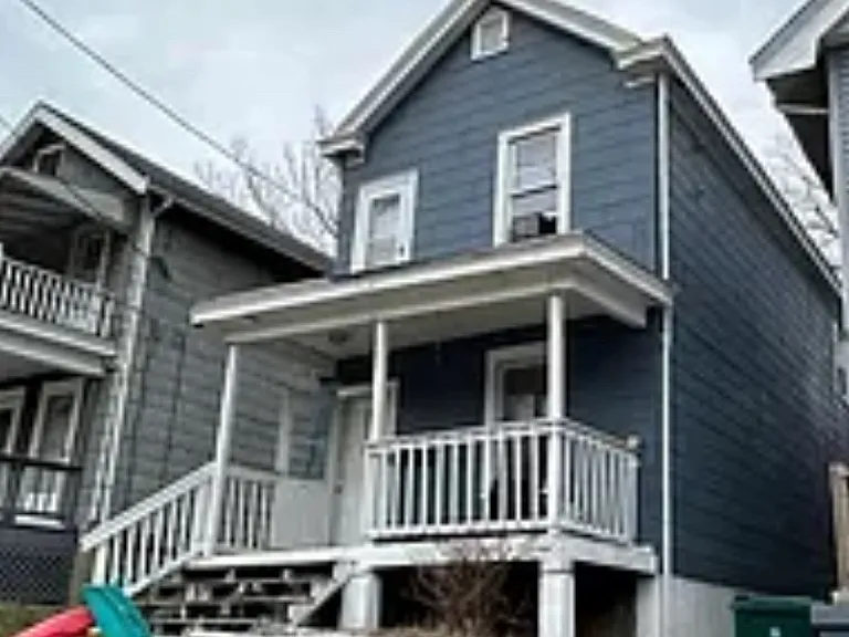 3040 Glenway Ave #1 — Photo 1