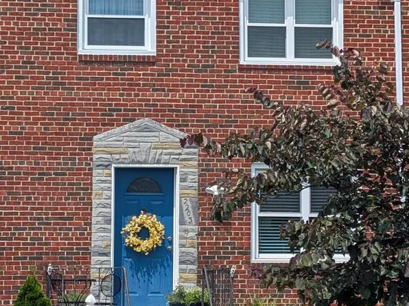 2203 Searles Rd, Dundalk, MD 21222