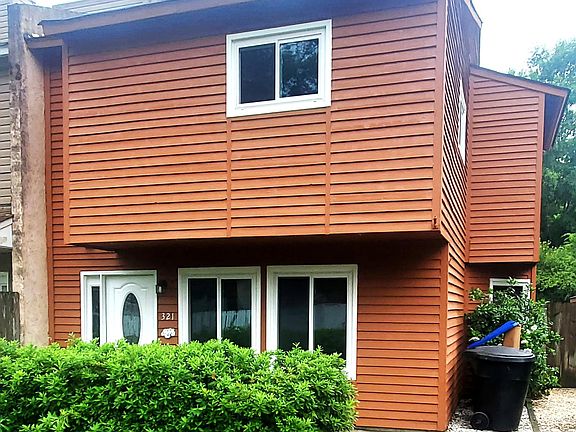 3rd image of 321 Sunflower Ct