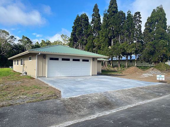 3rd image of 99-314 Maunanani Pl