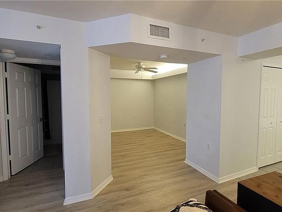 5th image of 25747 Lake Amelia Way Unit 103