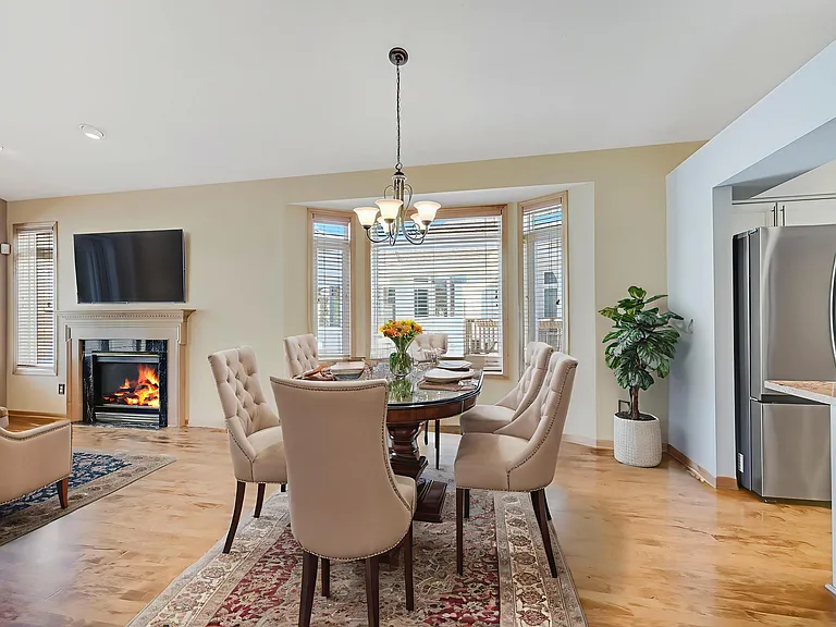 7950 Victoria Way — Photo 17