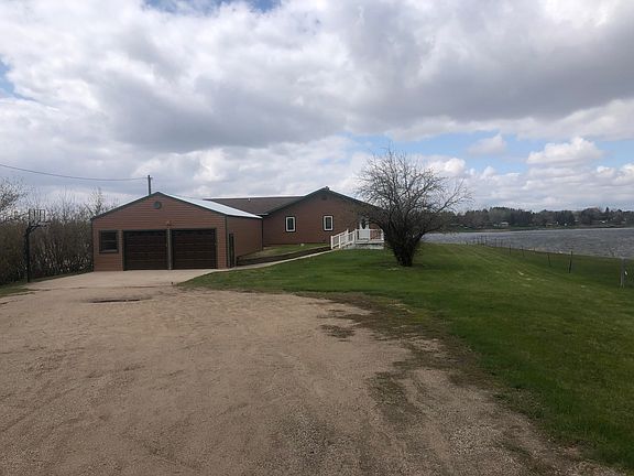 5th image of 2993 E Lakeside Rd