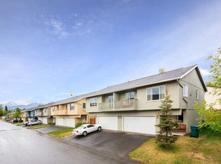400 Ocean Point Dr #15, Anchorage, AK 99515