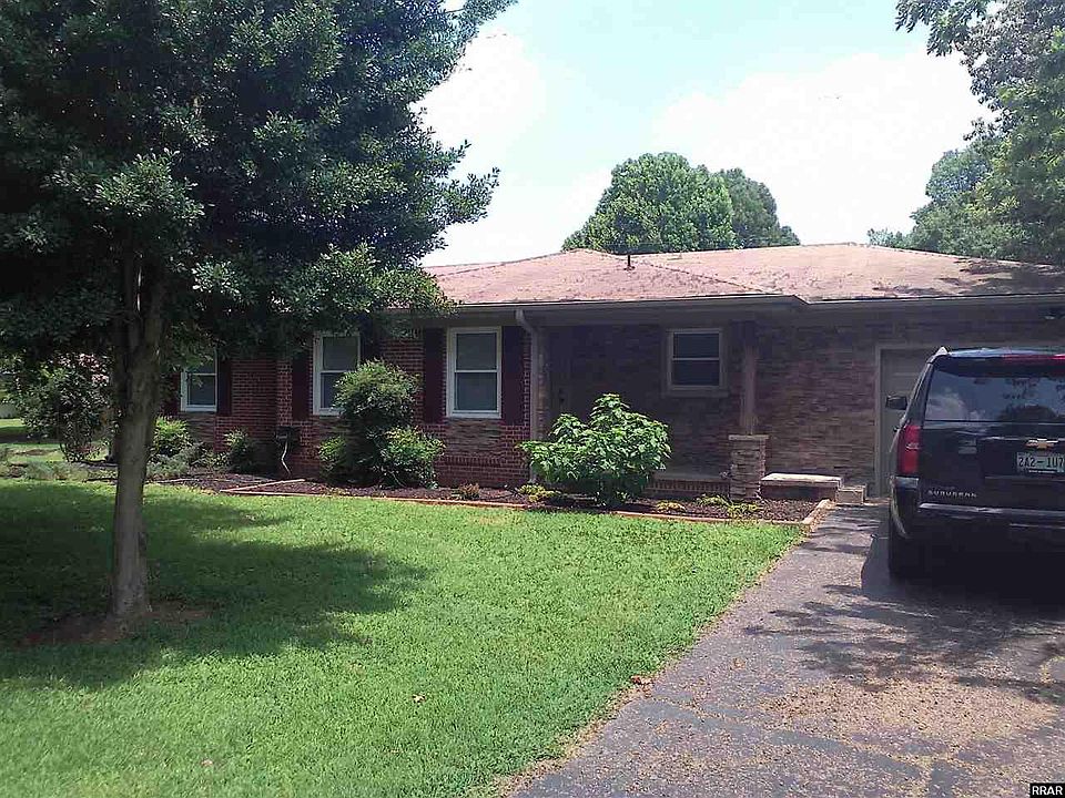 1st image of 914 Sycamore St
