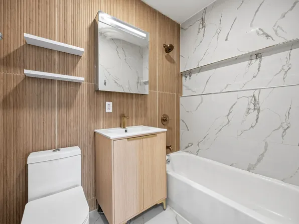 20 Starr Street image 18 of 27