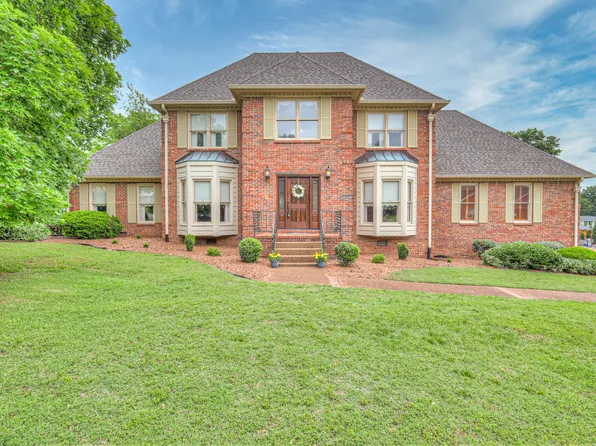 145 Dekewood Dr, Old Hickory, TN 37138