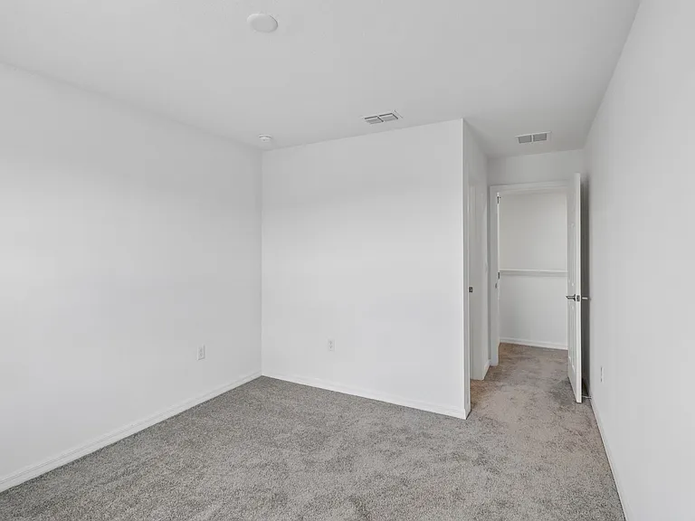 Simmons Trace — Photo 103