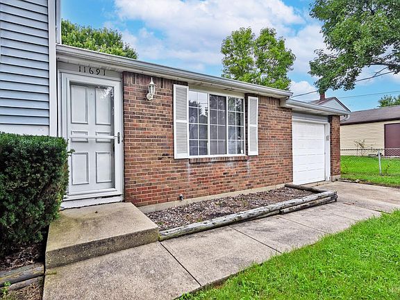 3rd image of 11691 Greenhaven Ct