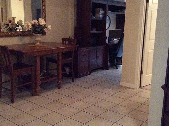 3rd image of 3782 Crossroads Dr