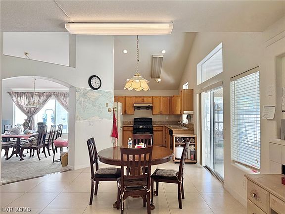 5th image of 8995 Lillyhammer Ct